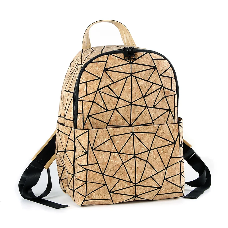 Zaino in sughero alla moda sostenibile